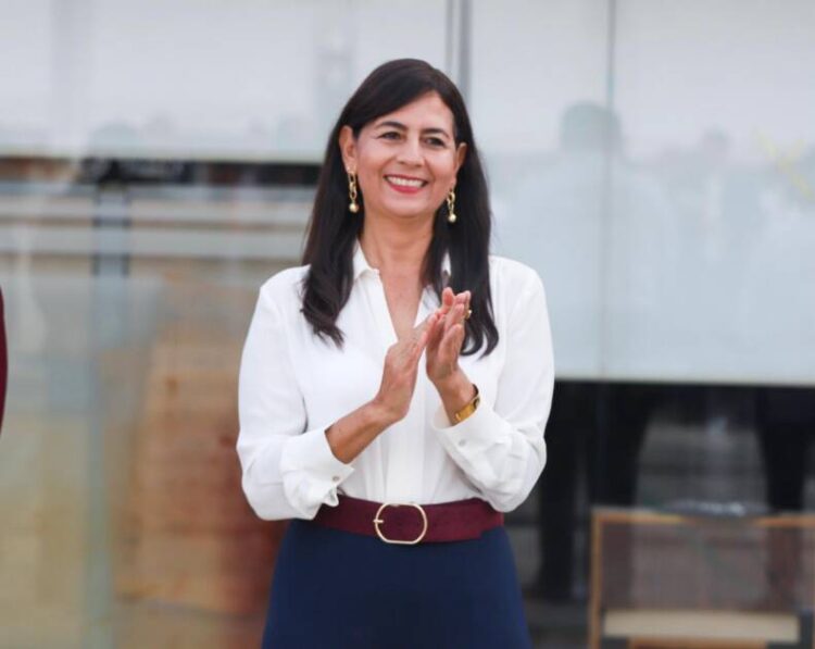 Gaby Molina llama a participar en el Simulacro Nacional