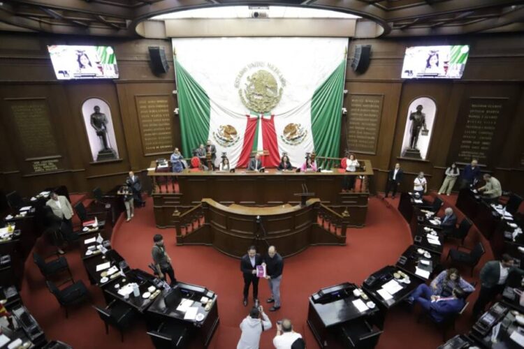 Congreso del Estado regulariza unidades y equipamiento en Seguridad Pública