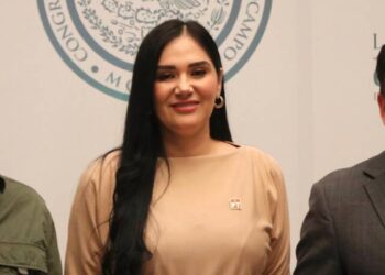 Diana Espinoza se pronuncia por legislar con resultados al presentar su Segundo Informe Legislativo