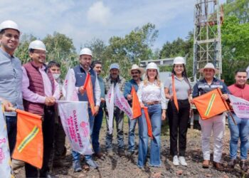 Impulsa Dayana Pérez obra histórica de agua potable en Huaniqueo