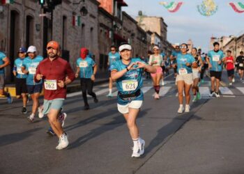 Policía Morelia reúne a más de 1,200 atletas en histórica carrera solidaria