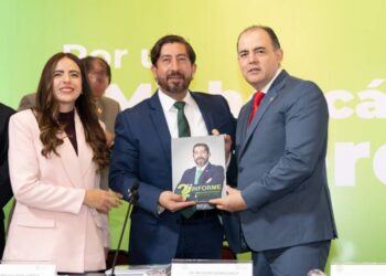 Abraham Espinoza impulsa agenda social desde el Congreso de Michoacán