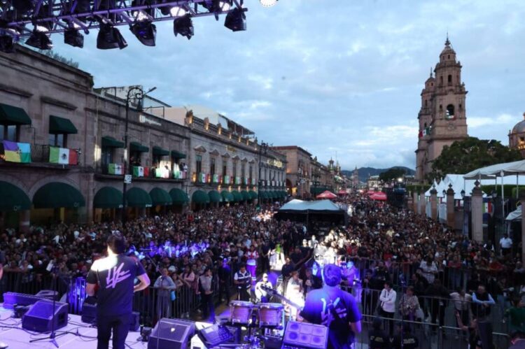 Arranca la Fiesta Moreliana con música y alegría en el Centro Histórico