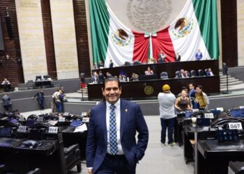 Ernesto Núñez Aguilar presenta su Segundo Informe Legislativo: 30 acciones legislativas y atención a 290 ubicaciones en Michoacán