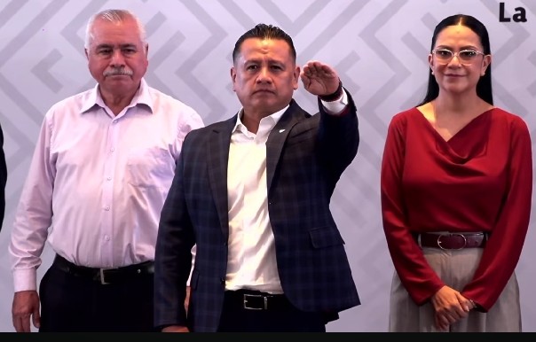 Carlos Torres Piña es ungido coordinador de la 4T en Michoacán