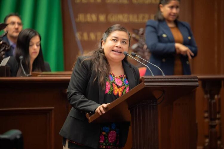 Votamos a favor de la Reforma de Nacionalidad Única para cargos ejecutivos