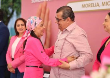 Programas de Alfredo Ramírez Bedolla fortalecen la atención a mujeres con cáncer: Elías Ibarra
