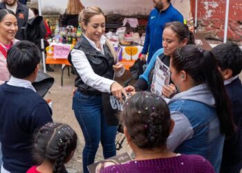 Grecia Aguilar lleva su Segundo Informe a la región Oriente