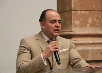 Baltazar Gaona no se opone a que Bautista Tafolla llegue a la JUCOPO; cuestiona su compromiso legislativo