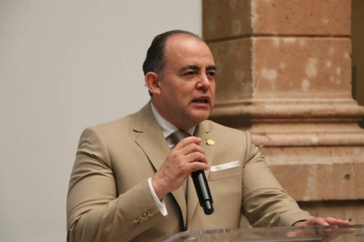 Baltazar Gaona no se opone a que Bautista Tafolla llegue a la JUCOPO; cuestiona su compromiso legislativo