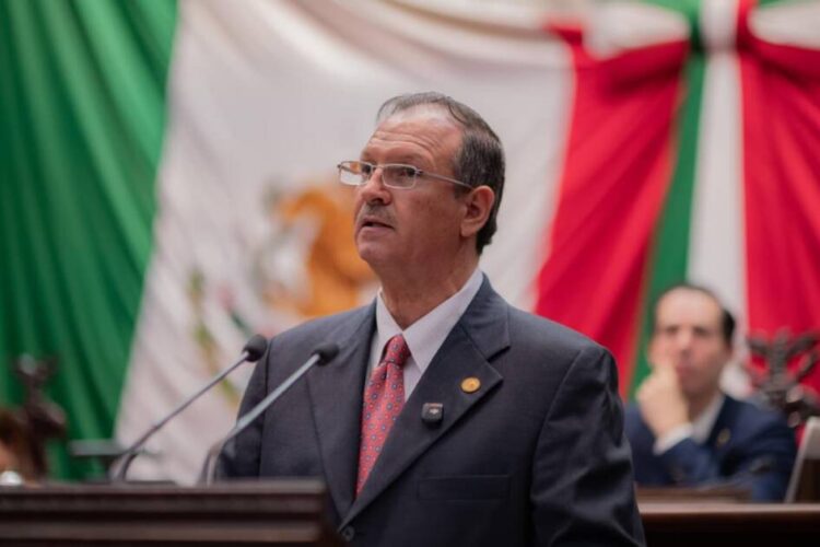 Presenta David Martínez Gowman iniciativa para blindar el patrimonio de las familias michoacanas y combatir el lavado de dinero