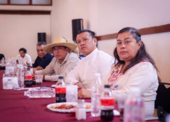 Torres Piña convoca a los pueblos originarios para fortalecer el autogobierno y ampliar sus derechos
