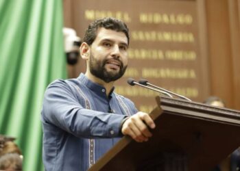 Octavio Ocampo respalda la no reelección y cero nepotismo electoral, aprobados por el Congreso del Estado