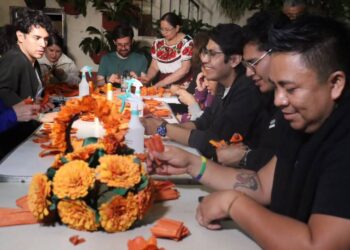 Descubre, aprende y vive las tradiciones de Noche de Muertos con los talleres artesanales