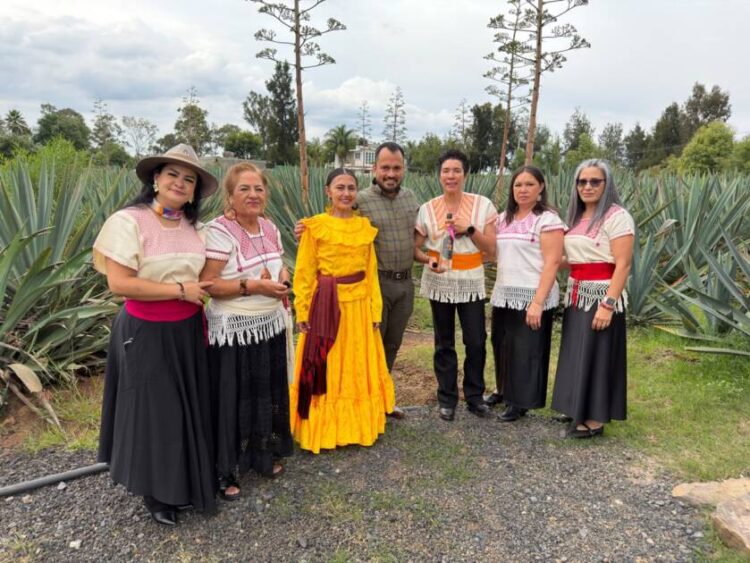 Hugo Rangel, aliado de las mujeres mezcaleras y todas las cadena productiva Maguey-Mezcal