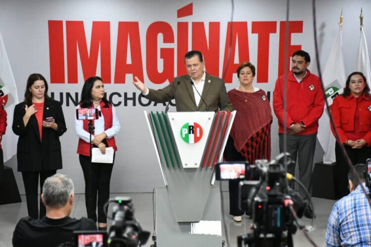 En Apatzingán hay que desactivar minas y combatir la violencia, dijo líder estatal del PRI