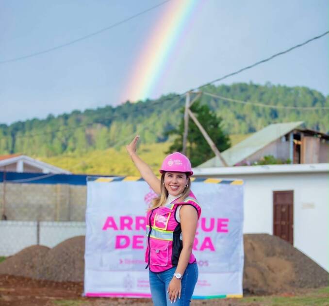 Dayana Pérez Mendoza impulsa obra de pavimentación en Turian Alto