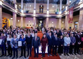 Congreso del Estado reconoce el aporte a la sociedad de las juventudes michoacanas