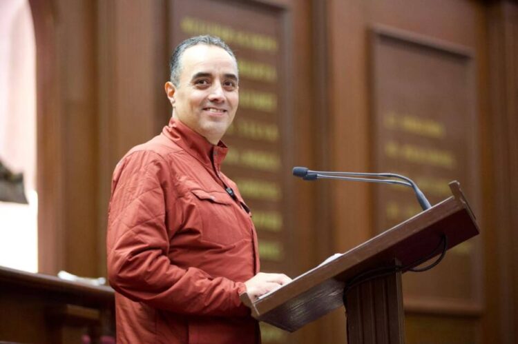 Juan Pablo Celis impulsa desde 2025 reglamento para transparentar las adquisiciones del Congreso; reconoce iniciativa que coincide con su propuesta